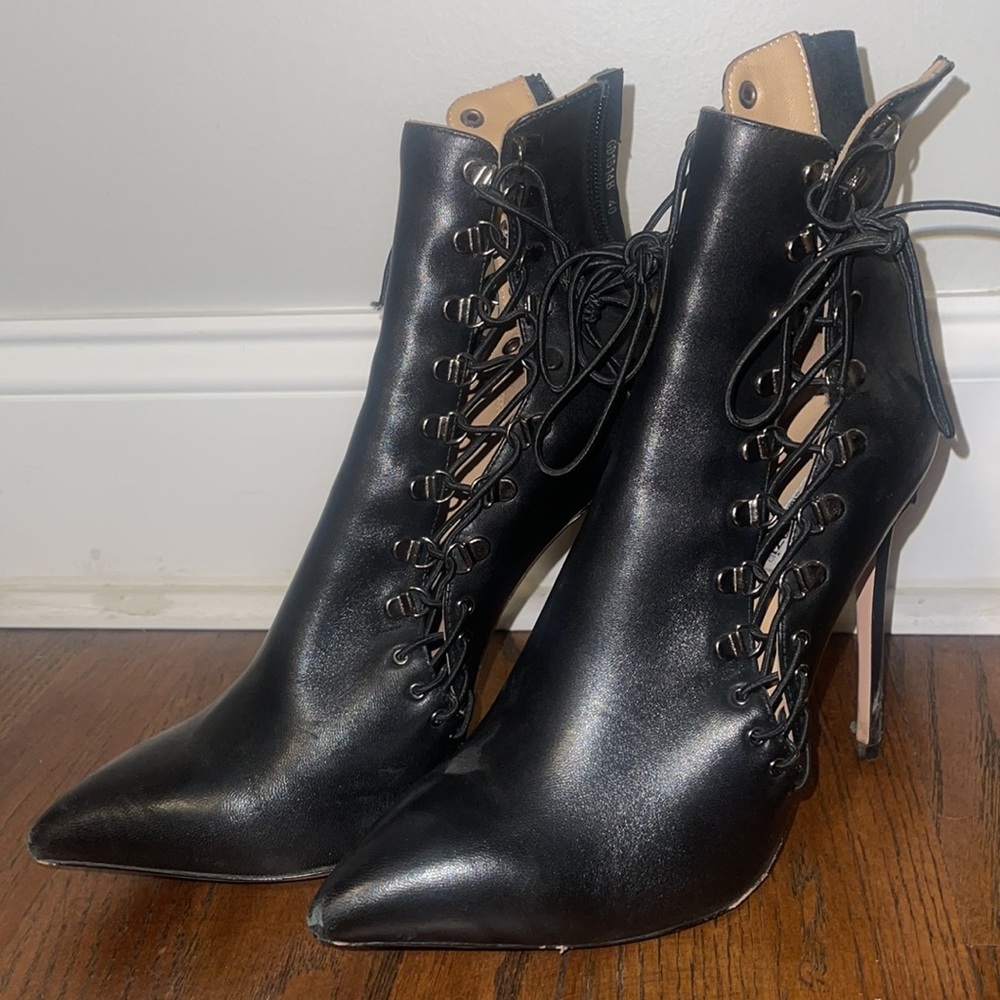 Gianni Renzi Couture lace up heel